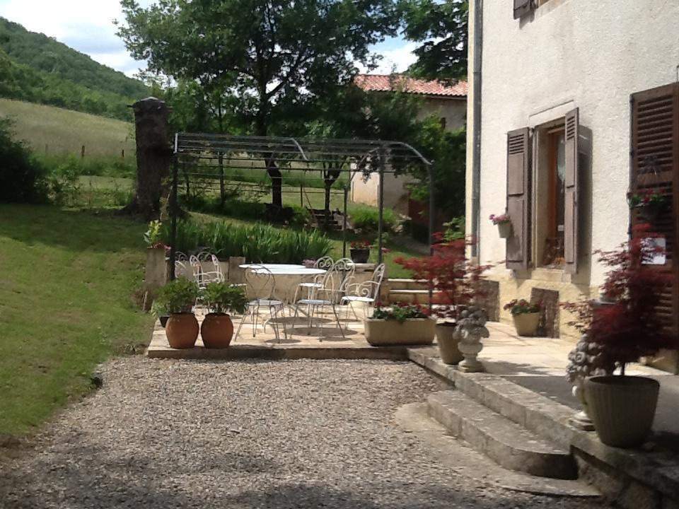 Domaine La Rose Bed & Breakfast Caylus Екстериор снимка