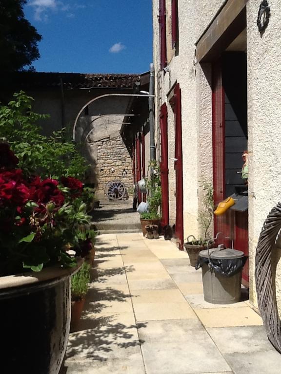 Domaine La Rose Bed & Breakfast Caylus Екстериор снимка